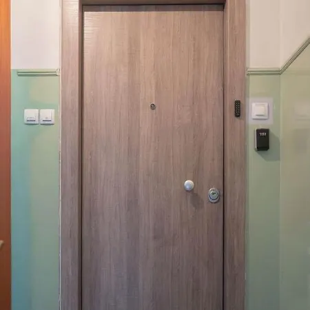 Downtown Flat Lägenhet *