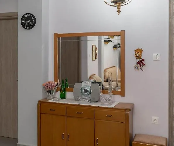 Downtown Flat * Larissa